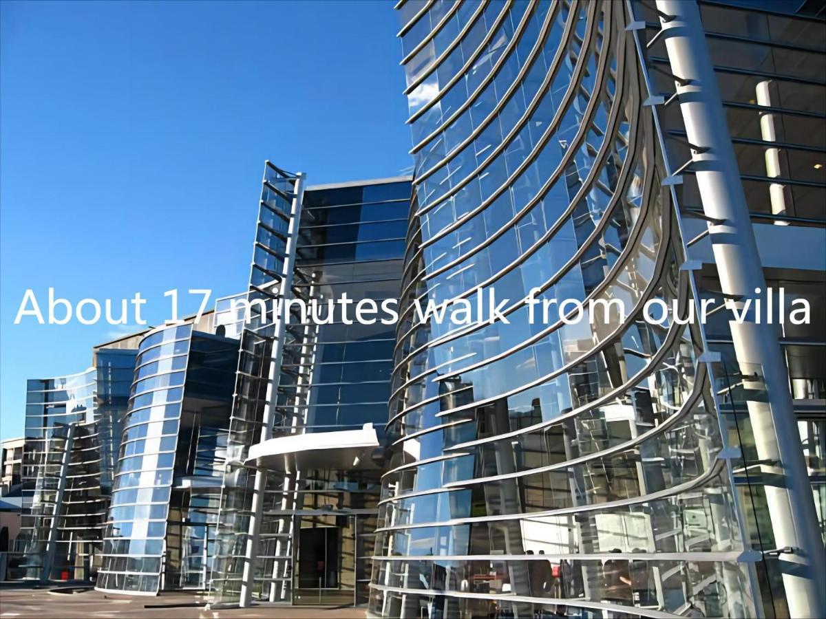 City Centre Superior Villa 3 Large Double Bedrooms クライストチャーチ エクステリア 写真