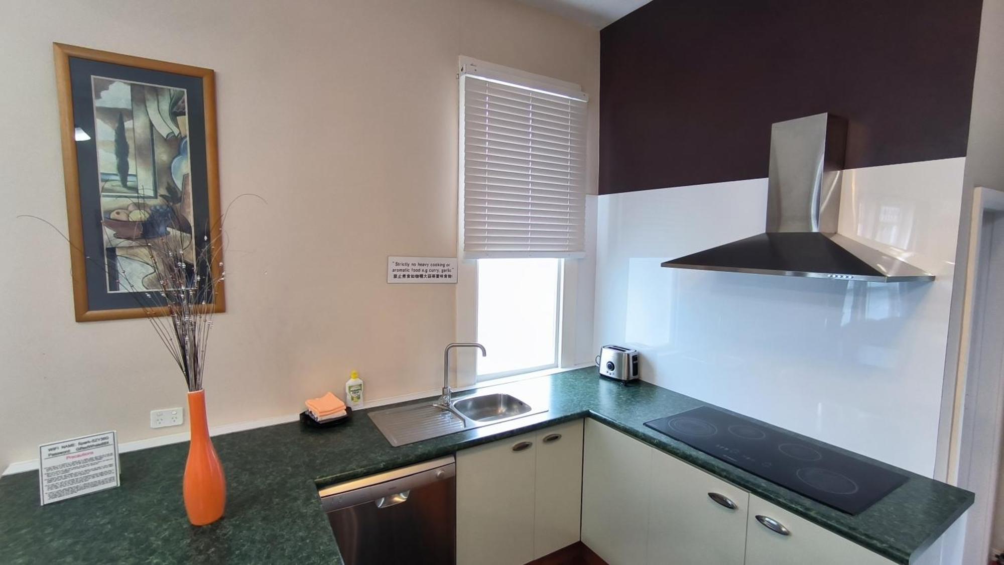 City Centre Superior Villa 3 Large Double Bedrooms クライストチャーチ エクステリア 写真